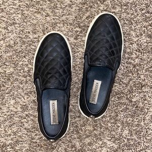 Steve Madden Ecentrcq Slip On Shoes. Size 6.